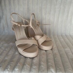 Stuart Weitzman Platform Block Heel Sandals – Nude Leather – Size 10B